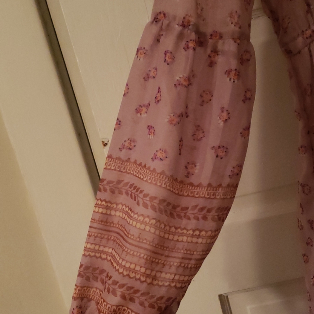 Dress - Picture 5 of 7